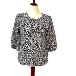 Chico's top black & white animal print knit top with full 3/4 sleeves Sz 2 US L